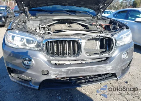 2015 BMW X5 xDrive35I z USA, uszkodzony, nr VIN 5UXKR0C56F0P15684